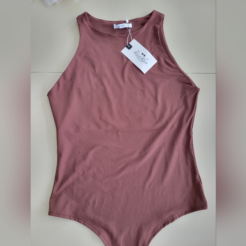 ReoRia Bodysuit medium new